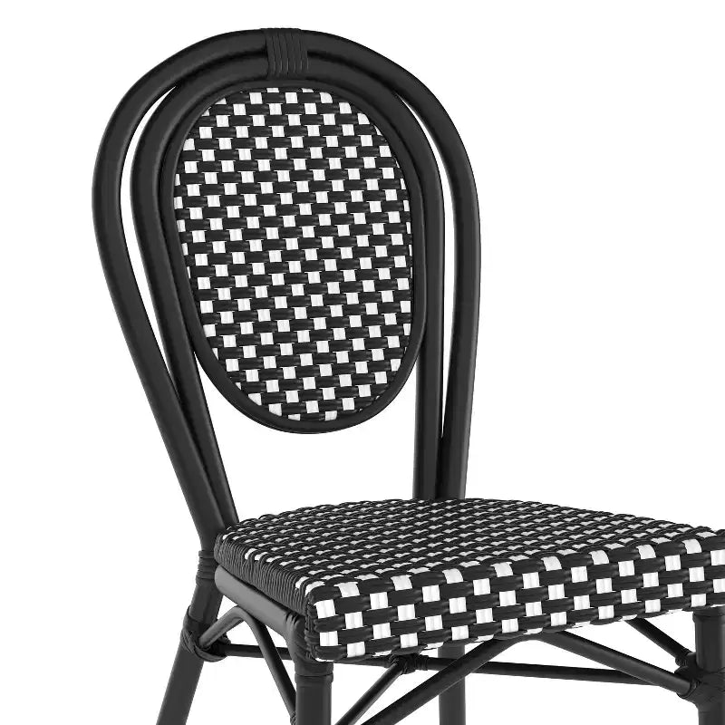 Chaise empilable de bistrot Thonet commerciale intérieure/extérieure Flash Furniture Lourdes, rotin synthétique et cadre en aluminium