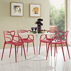Ensemble de 4 chaises en plastique intriqué