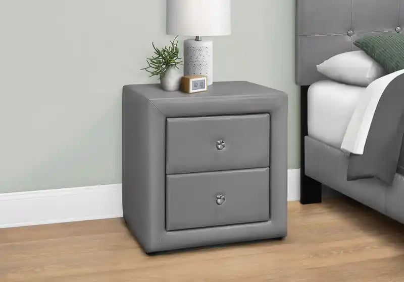 Table de chevet aspect cuir gris